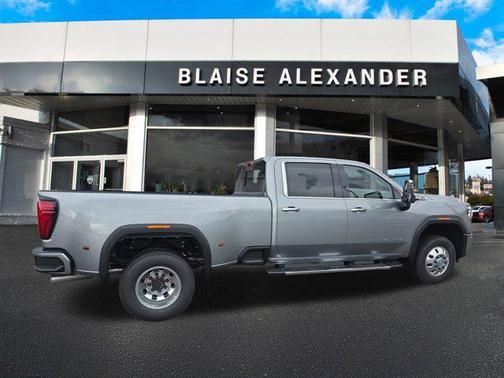 2026 GMC Sierra 3500 Denali