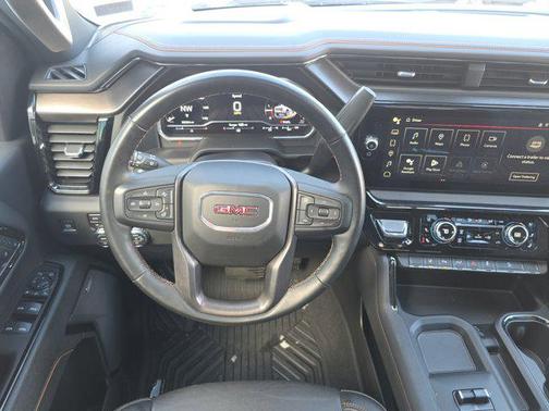 2024 GMC Sierra 2500 AT4