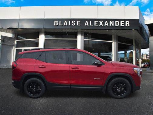 2022 GMC Terrain AWD AT4