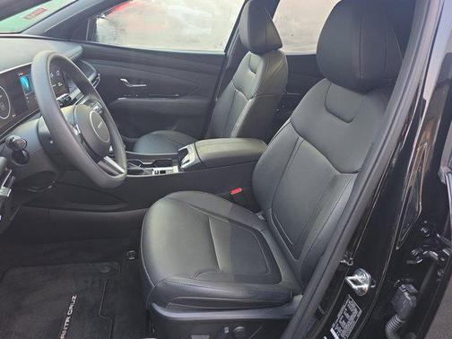 2025 Hyundai SANTA CRUZ SEL Activity