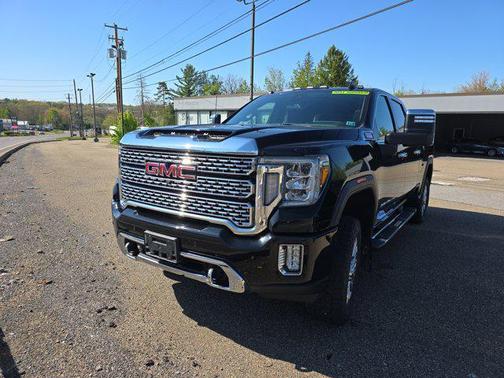 Onyx Black 2022 GMC Sierra 2500 Denali