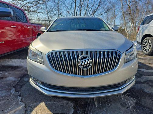 2016 Buick LaCrosse Base