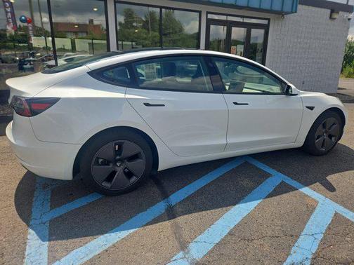 2023 Tesla Model 3 Standard Range