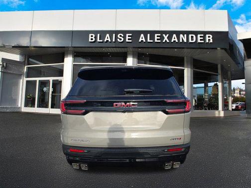 2026 GMC Acadia AT4 AWD