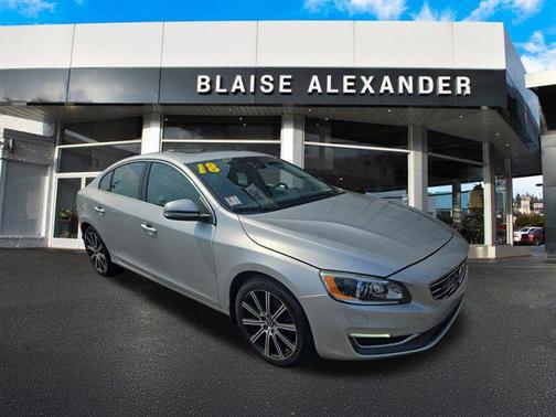 2018 Volvo S60 Inscription T5 Platinum