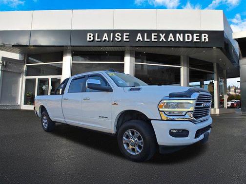 2022 RAM 3500 Laramie Crew Cab 4x4 8' Box