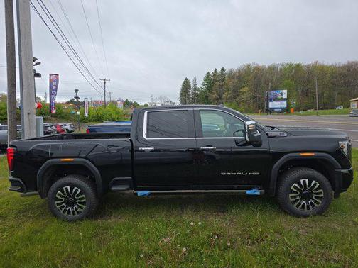 Onyx Black 2026 GMC Sierra 2500 Denali Ultimate