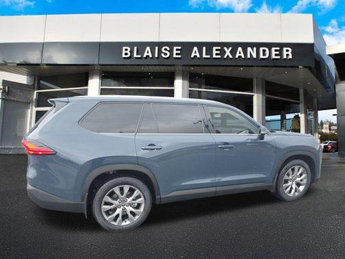 2024 Toyota Grand Highlander Platinum