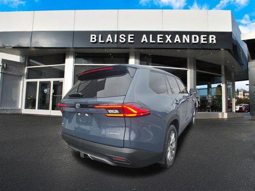 2024 Toyota Grand Highlander Platinum