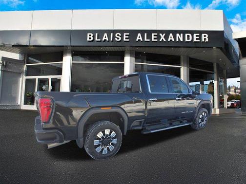 2024 GMC Sierra 2500 Denali