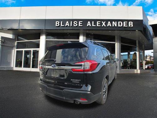 2023 Subaru Ascent Touring 7-Passenger
