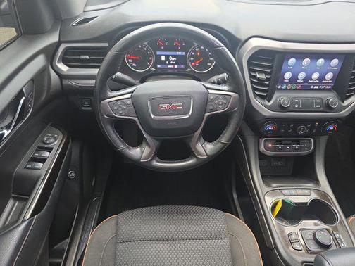 2020 GMC Acadia AWD AT4