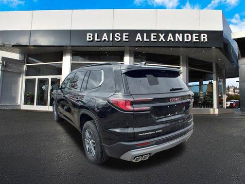 2026 GMC Acadia Elevation AWD