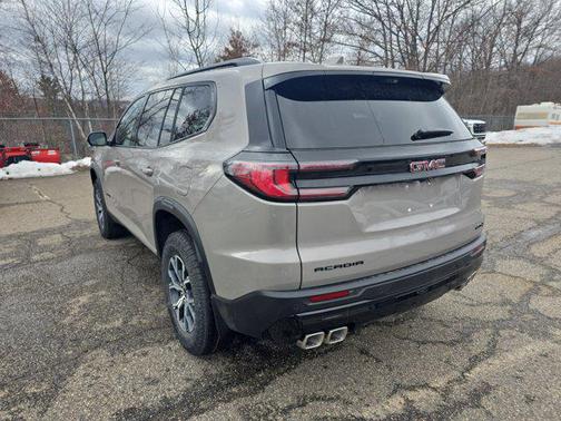 2026 GMC Acadia AT4 AWD