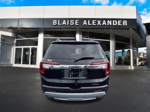 2023 GMC Acadia AWD SLE