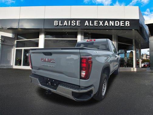 2024 GMC Sierra 1500 Pro
