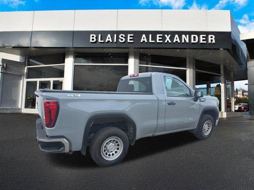 2024 GMC Sierra 1500 Pro