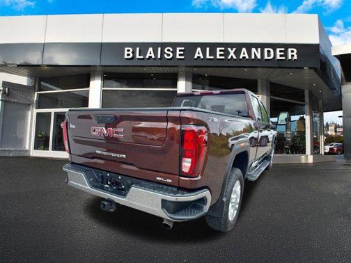 2024 GMC Sierra 2500 SLE