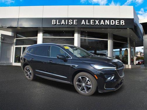 2023 Buick Enclave Premium AWD