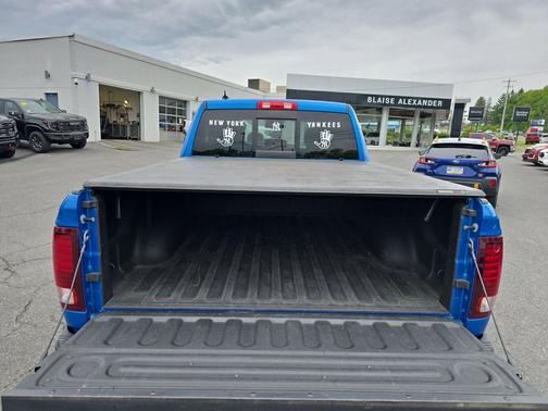 Hydro Blue Pearlcoat 2022 RAM 1500 Classic Warlock Quad Cab 4x4 6'4' Box
