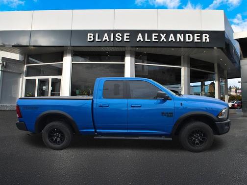 Hydro Blue Pearlcoat 2022 RAM 1500 Classic Warlock Quad Cab 4x4 6'4' Box