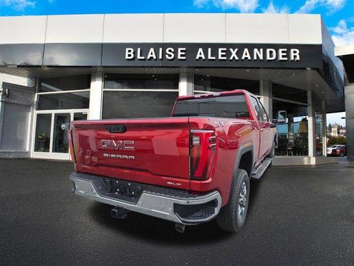 2026 GMC Sierra 3500 SLT