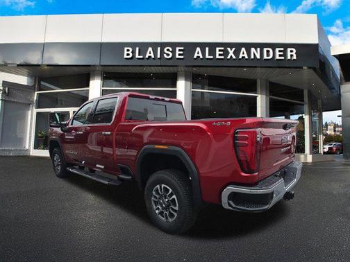 2026 GMC Sierra 3500 SLT