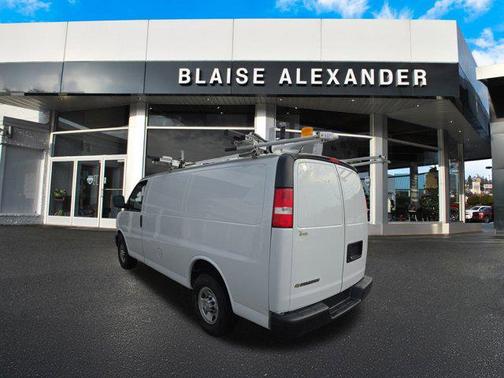 2021 Chevrolet Express 2500 RWD 2500 Regular Wheelbase WT