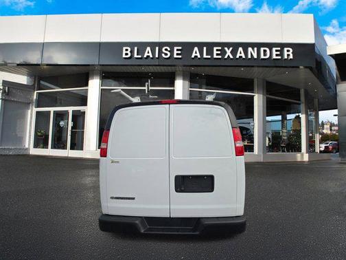 2021 Chevrolet Express 2500 RWD 2500 Regular Wheelbase WT