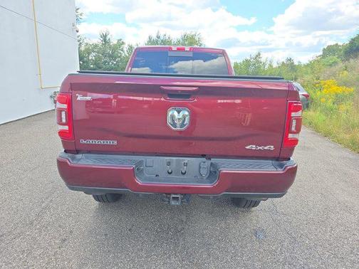 2022 RAM 2500 Laramie Crew Cab 4x4 6'4' Box