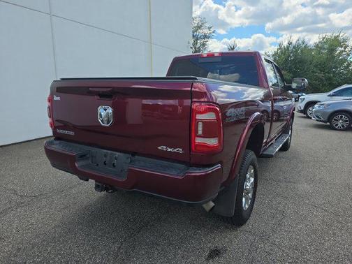 2022 RAM 2500 Laramie Crew Cab 4x4 6'4' Box