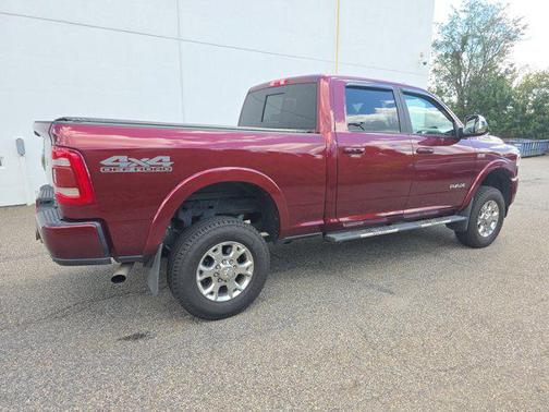 2022 RAM 2500 Laramie Crew Cab 4x4 6'4' Box