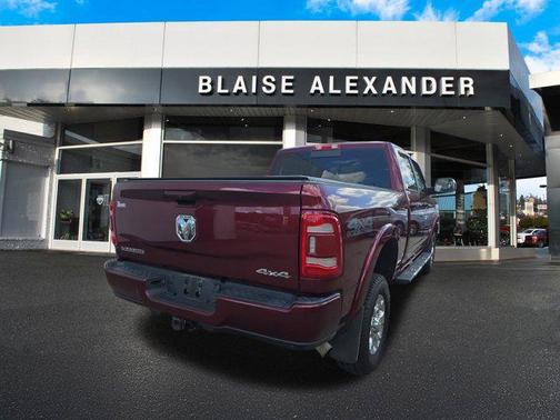 2022 RAM 2500 Laramie Crew Cab 4x4 6'4' Box