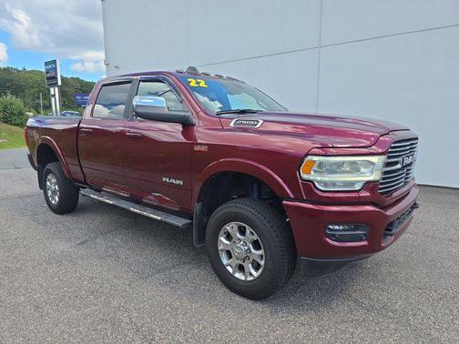 2022 RAM 2500 Laramie Crew Cab 4x4 6'4' Box
