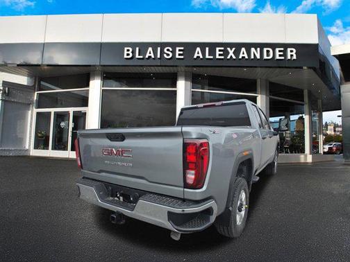 2026 GMC Sierra 2500 Pro