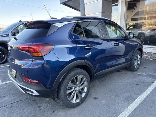 Sapphire Metallic 2022 Buick Encore GX Select