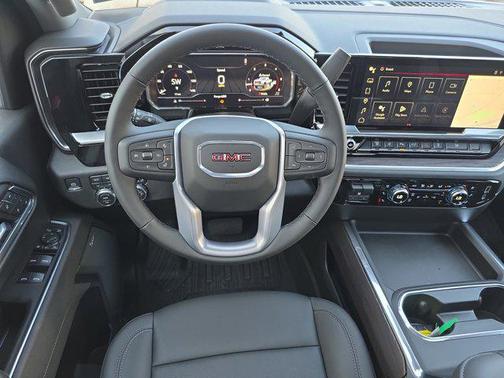 2025 GMC Sierra 3500 SLT