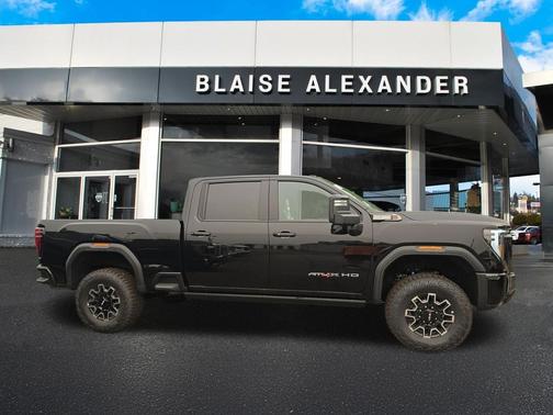 Onyx Black 2026 GMC Sierra 2500 AT4X