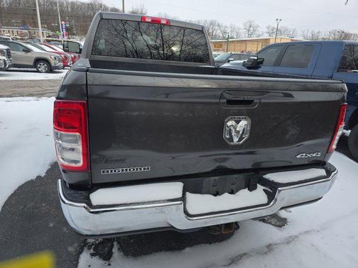 2020 RAM 2500 Big Horn Crew Cab 4X4 6'4' Box