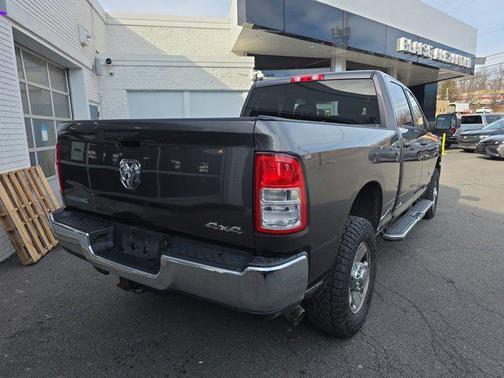 2020 RAM 2500 Big Horn Crew Cab 4X4 6'4' Box