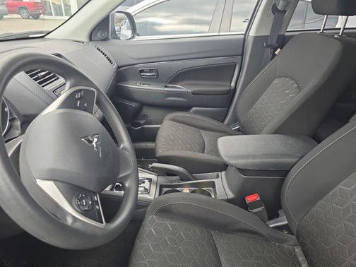 2025 Mitsubishi Outlander Sport 2.0 ES