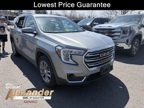 Sterling Metallic 2024 GMC Terrain SLT