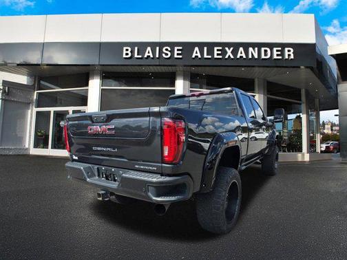 2020 GMC Sierra 2500 Denali
