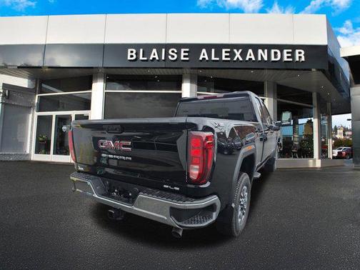 2026 GMC Sierra 2500 SLE