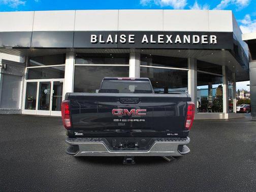 2026 GMC Sierra 2500 SLE