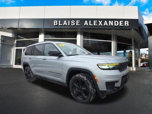 2023 Jeep Grand Cherokee L Altitude