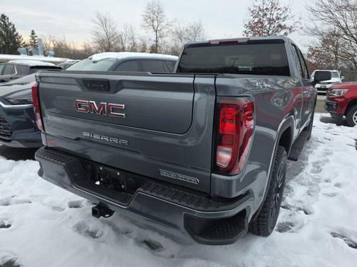 2022 GMC Sierra 1500 Elevation
