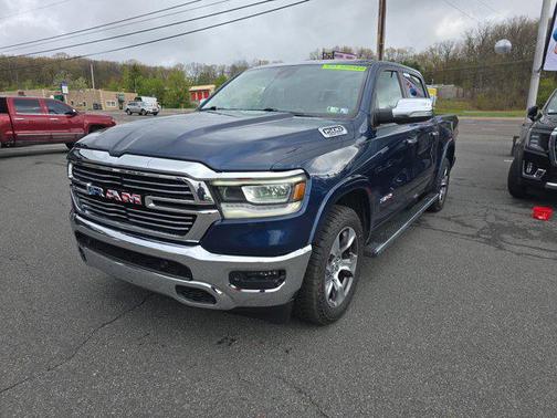 Patriot Blue Pearlcoat 2019 RAM 1500 Laramie