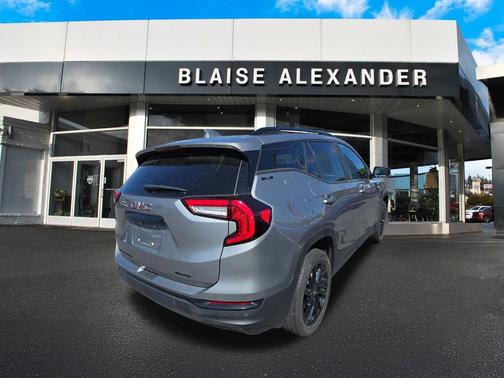 Sterling Metallic 2023 GMC Terrain SLE