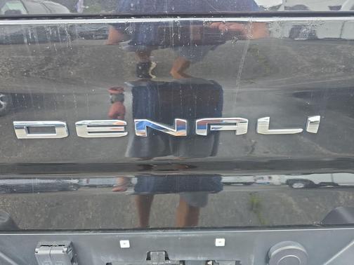 Ebony Twilight Metallic 2023 GMC Sierra 2500 Denali
